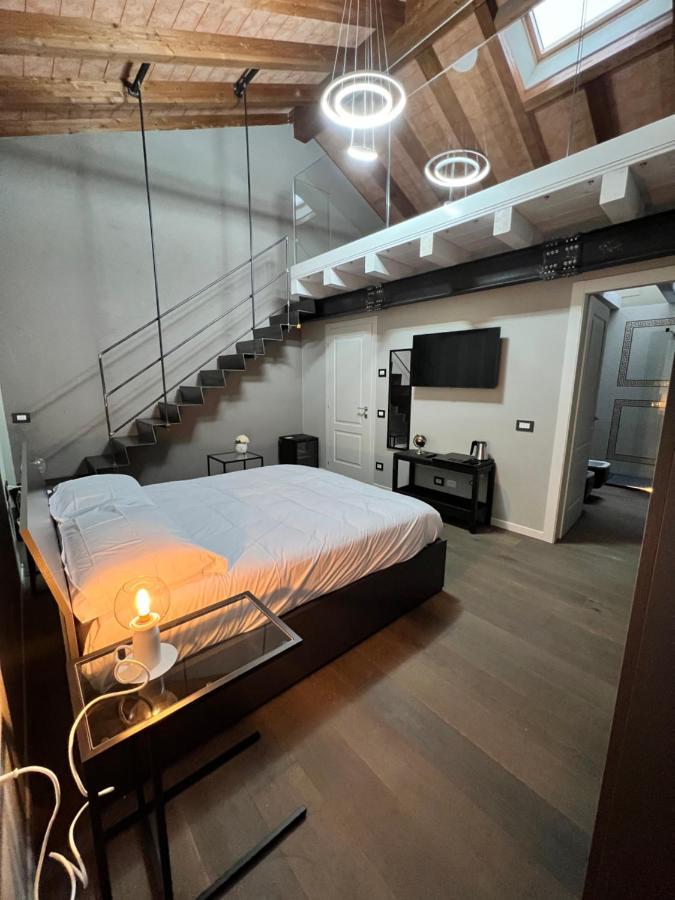 V&B Suites And Apartments Pavia Ngoại thất bức ảnh