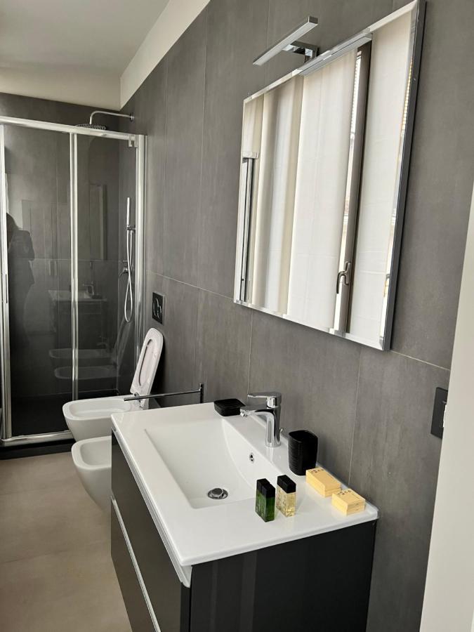 V&B Suites And Apartments Pavia Ngoại thất bức ảnh