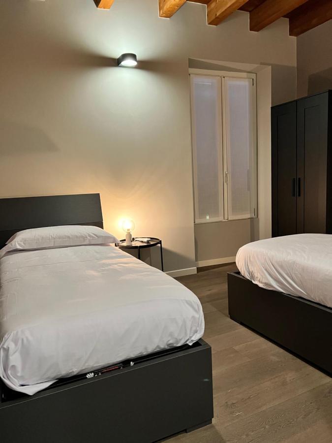 V&B Suites And Apartments Pavia Ngoại thất bức ảnh