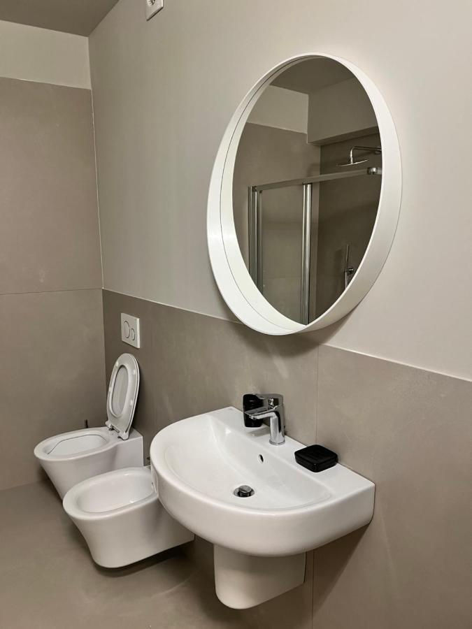 V&B Suites And Apartments Pavia Ngoại thất bức ảnh